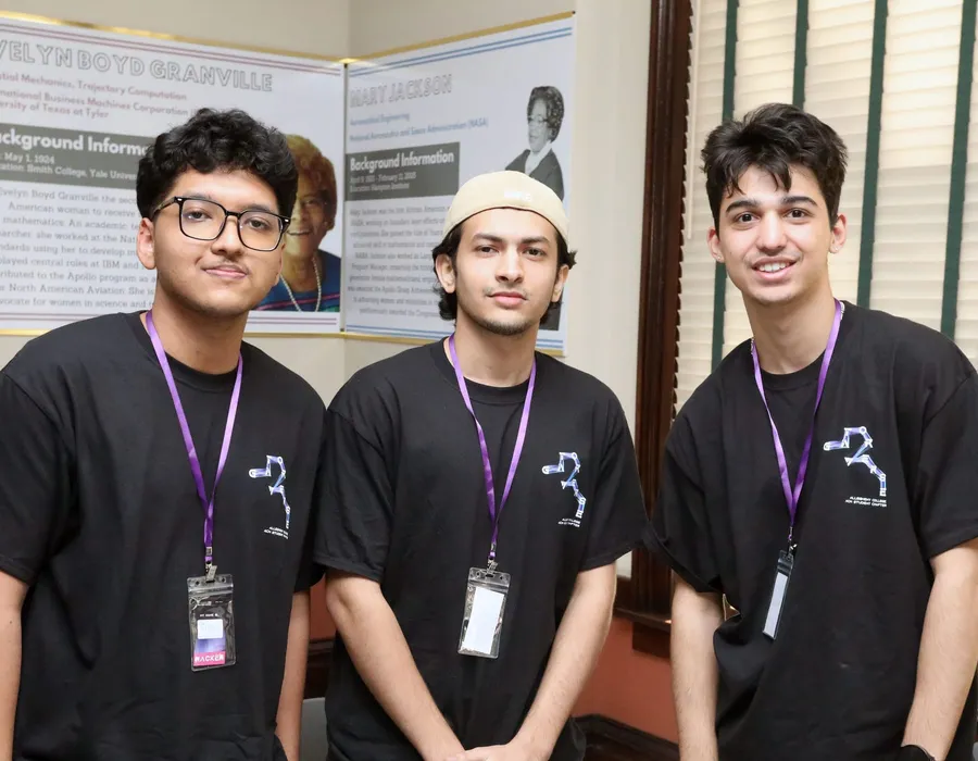 Allegheny CIS students and community